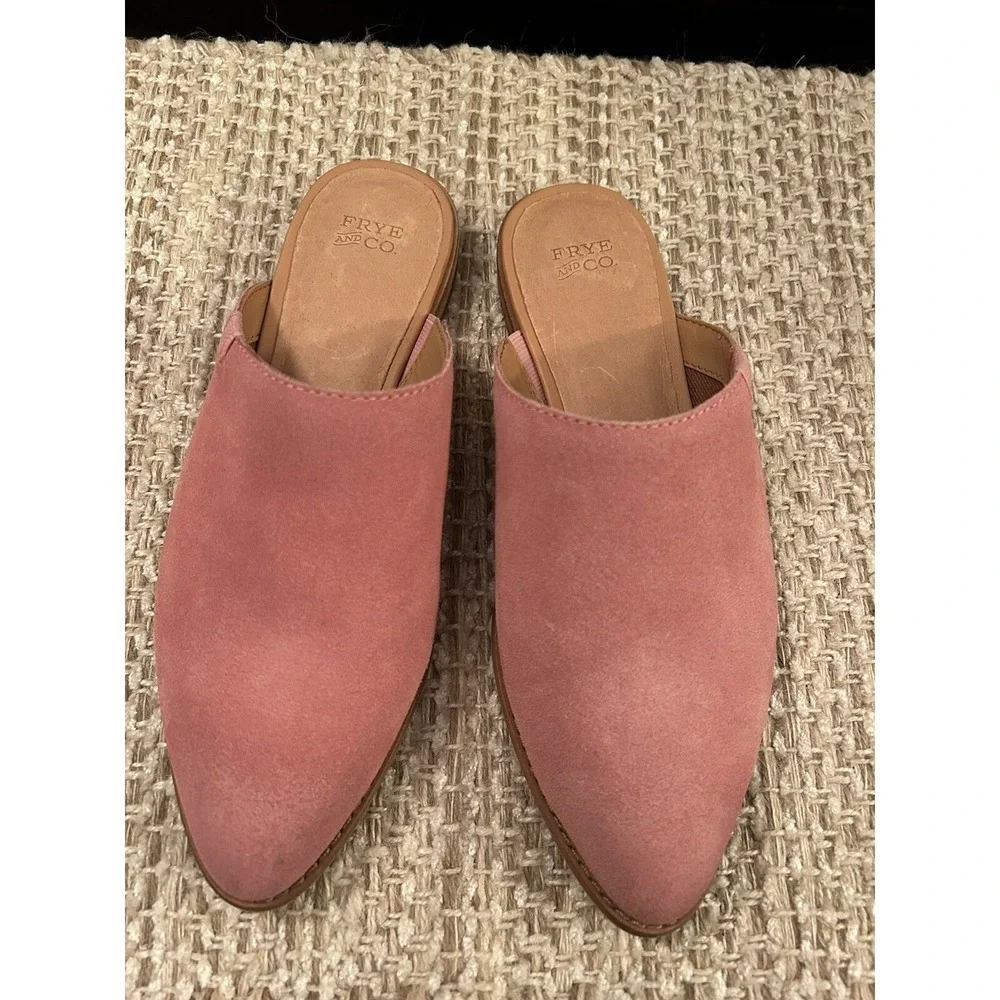 NWOB Frye & Co. Fenn Pink Suede Mules Size 7 M Slip On Almond Toe Western Casual